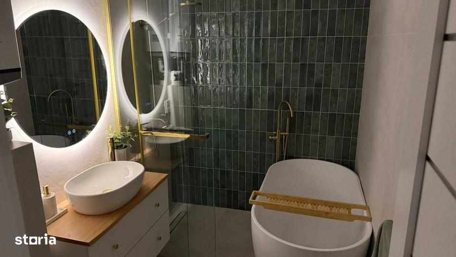 Apartament cu 4 camere semidecomandat în Ștefan cel Mare