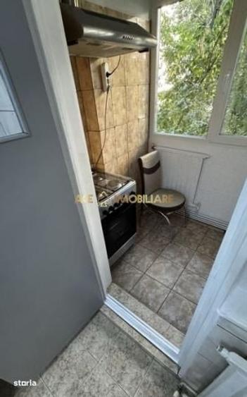 Apartament cu 3 camere în Berceni