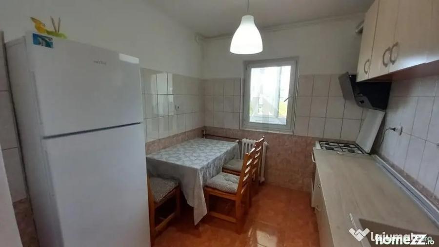 Apartament cu 2 camere decomandat în Herăstrău