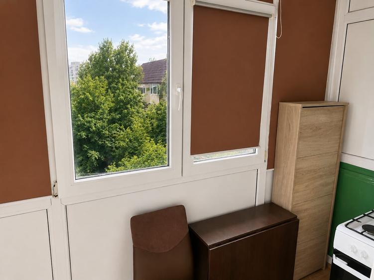Apartament cu 3 camere decomandat în P-ța Reșița