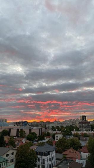 Apartament cu 2 camere decomandat în Vitan