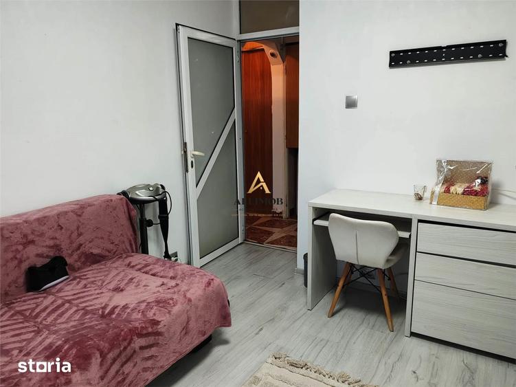 Apartament cu 2 camere decomandat în Mărășești