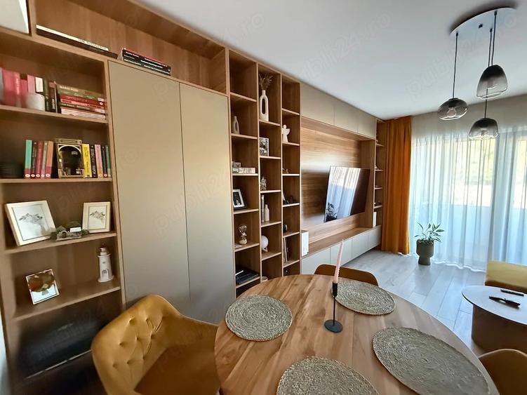 Apartament cu 2 camere decomandat în Central
