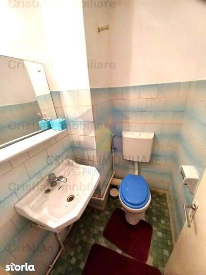 Apartament cu 4 camere decomandat în Central