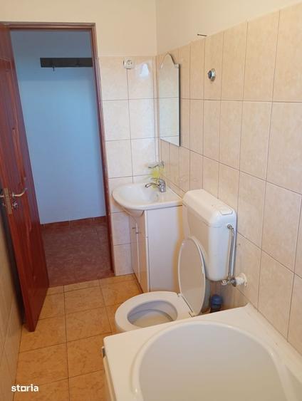 Apartament cu 2 camere nedecomandat în Central