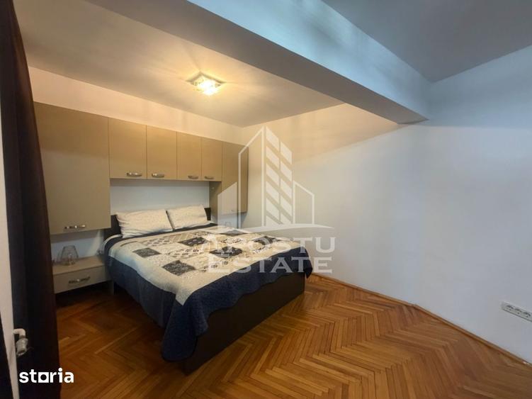 Apartament cu 4 camere în Crișan