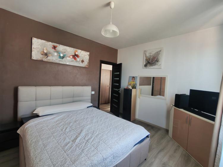 Apartament cu 2 camere în Km 5