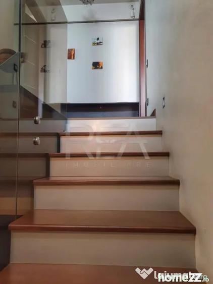 Apartament cu 5 camere decomandat în Matei Voievod
