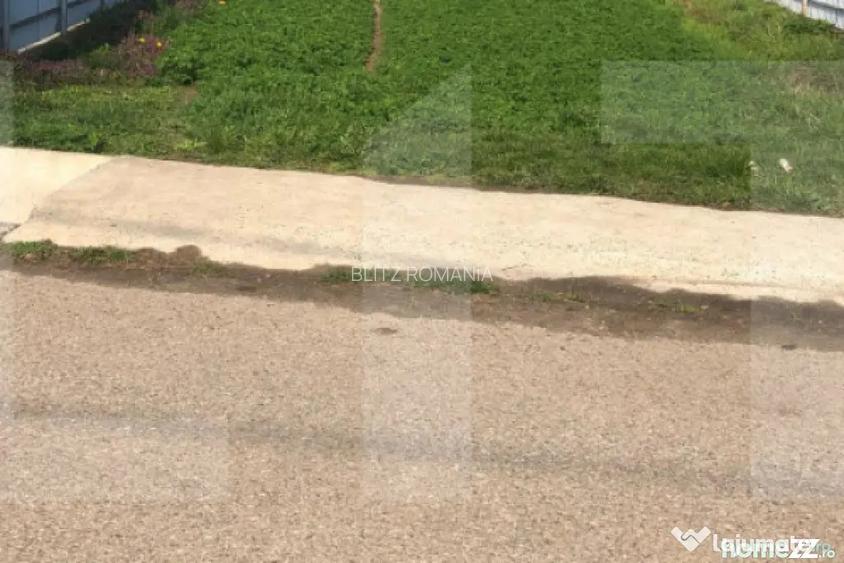 Teren intravilan, 3891 mp, la drum asfaltat, zona Bucecea - Bucecea (Botosani)