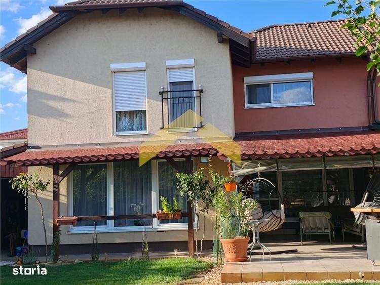 Casă cu 4 camere în Vladimirescu