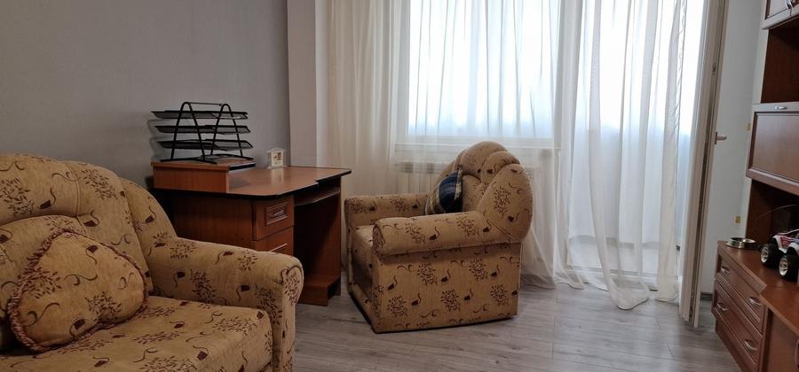 Apartament cu 2 camere decomandat în Ostroveni