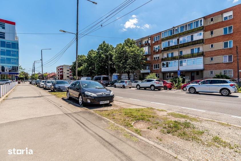 Apartament cu 2 camere decomandat în Funcționarilor