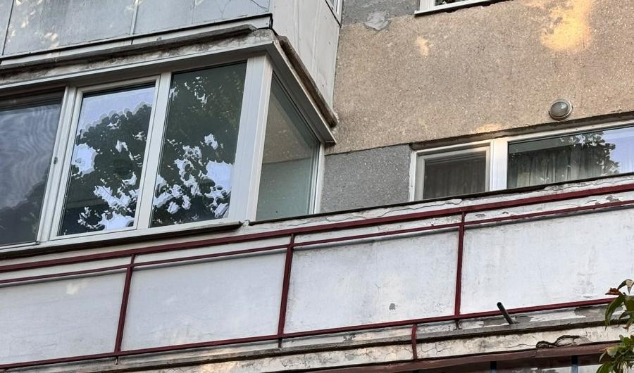 Apartament cu 2 camere semidecomandat, mobilat în Gheorgheni