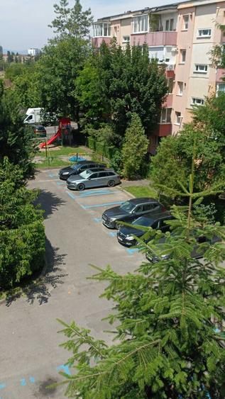 Apartament cu 2 camere decomandat în Scriitorilor