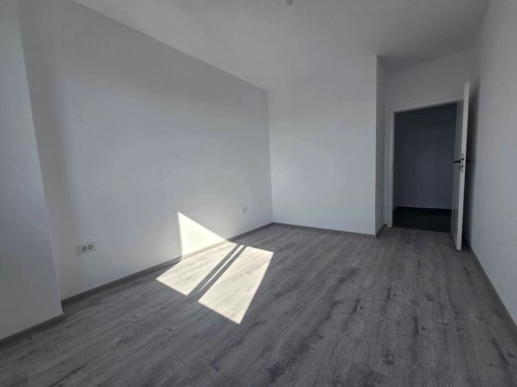 Apartament cu 2 camere decomandat în Dobroești