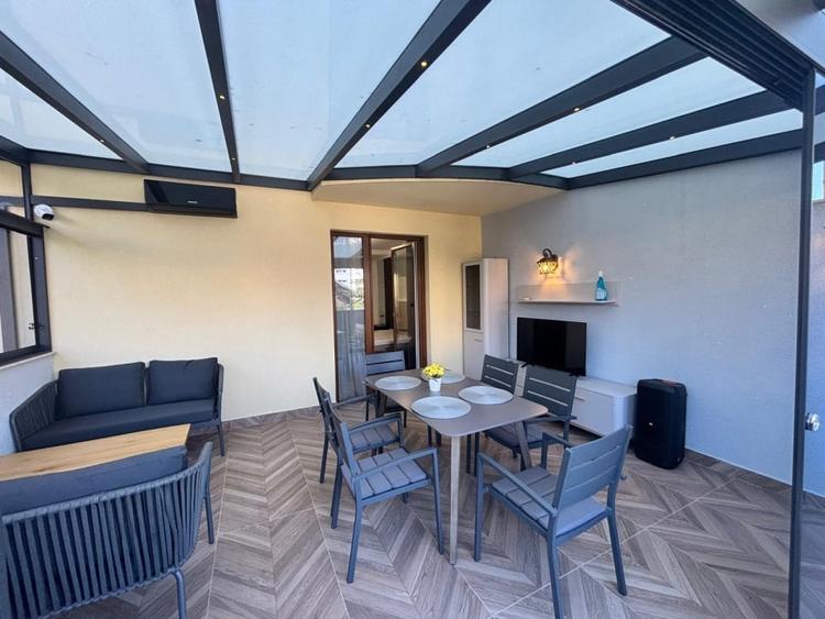 Apartament cu 3 camere decomandat, mobilat în Independenței