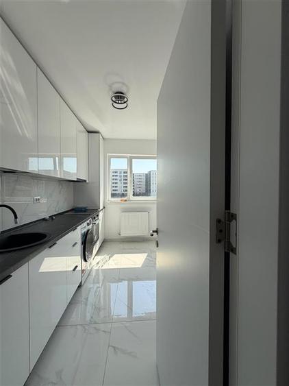 Apartament cu 2 camere decomandat în Berceni