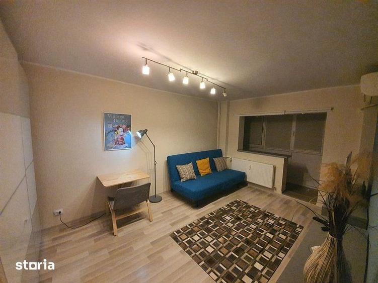 Garsonieră decomandată, mobilată în Tei