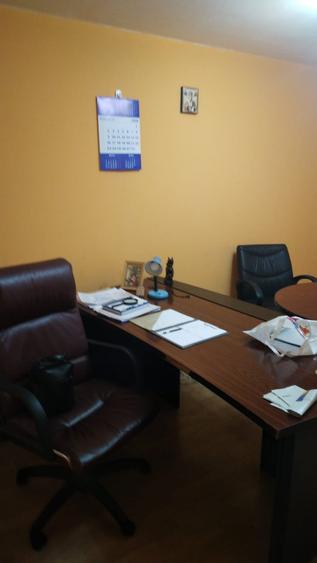 Apartament cu 4 camere decomandat, mobilat în Crângași