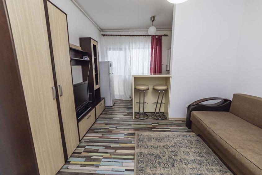 Apartament cu 2 camere semidecomandat în Sebastian