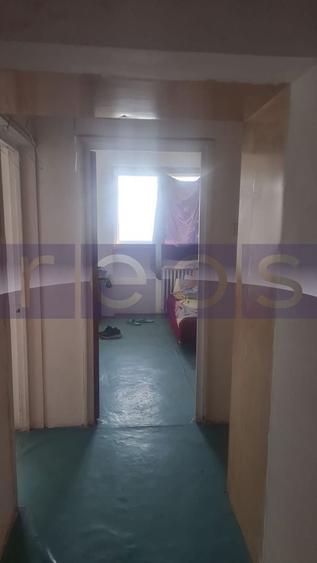 Apartament cu 3 camere decomandat în Doamna Ghica