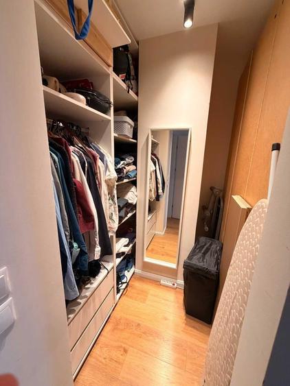 Apartament cu 2 camere decomandat în Europa