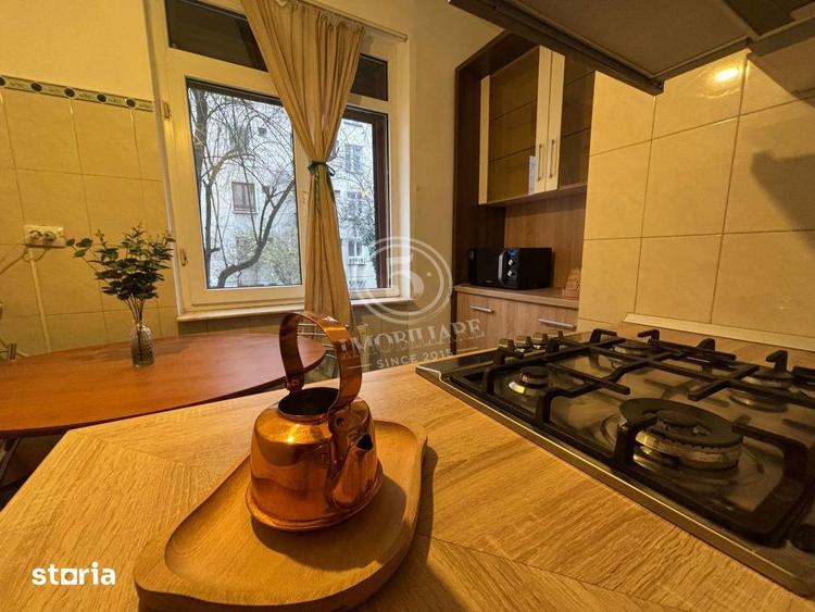 Apartament cu 3 camere decomandat, mobilat în Tei