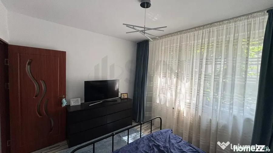 Apartament cu 3 camere decomandat în 1 Mai