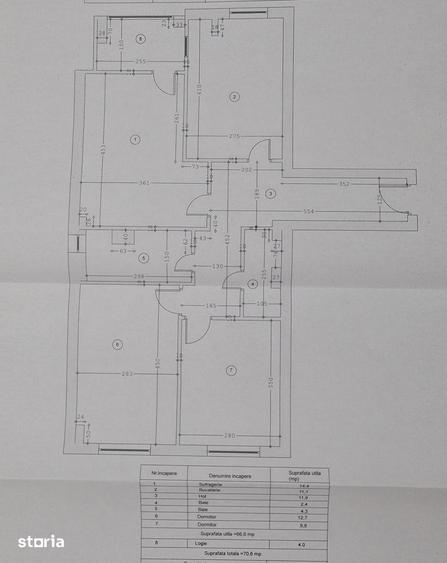 Apartament cu 3 camere decomandat în Rovine
