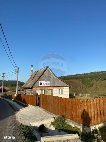 Teren de 3272 mp, în Beliș