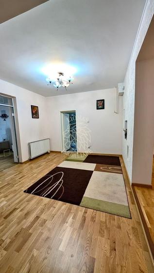 Casă individuală cu 6 camere cu Teren 500 Mp în Calea Moldovei