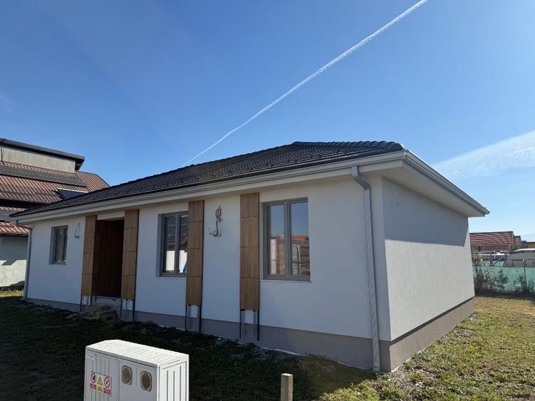 Casă individuală cu 4 camere cu Canalizare în Bod