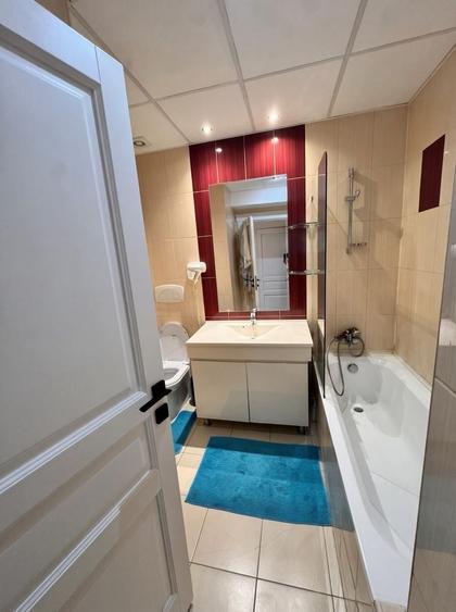 Apartament cu 3 camere în Vitan