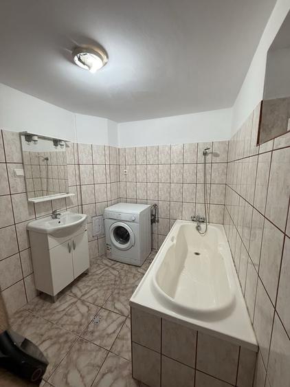Casă cu 3 camere cu Teren 30 Mp în Micălaca