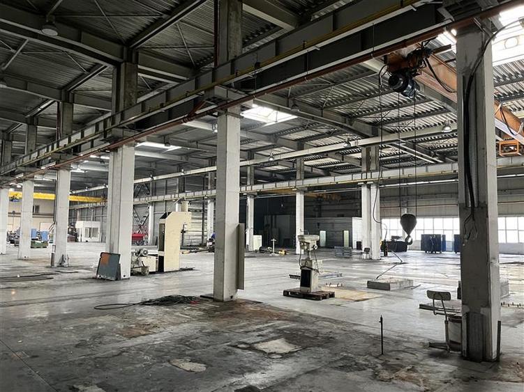 Spațiu industrial, de 21,400 mp, în Militari