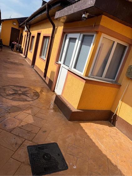 Casă cu 3 camere cu Teren 150 Mp în Exterior Vest