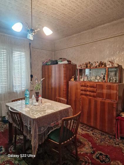 Casă cu 2 camere cu Teren 330 Mp în Lunei