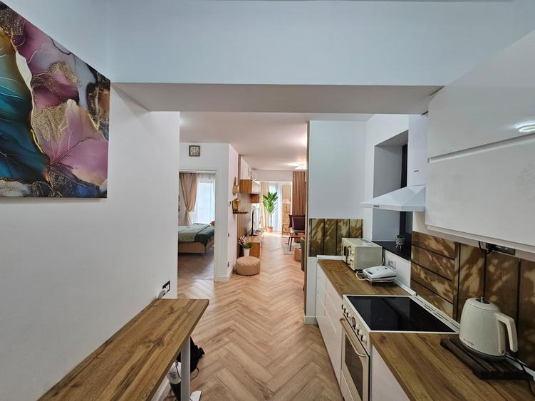 Apartament cu 2 camere decomandat, mobilat în Pipera