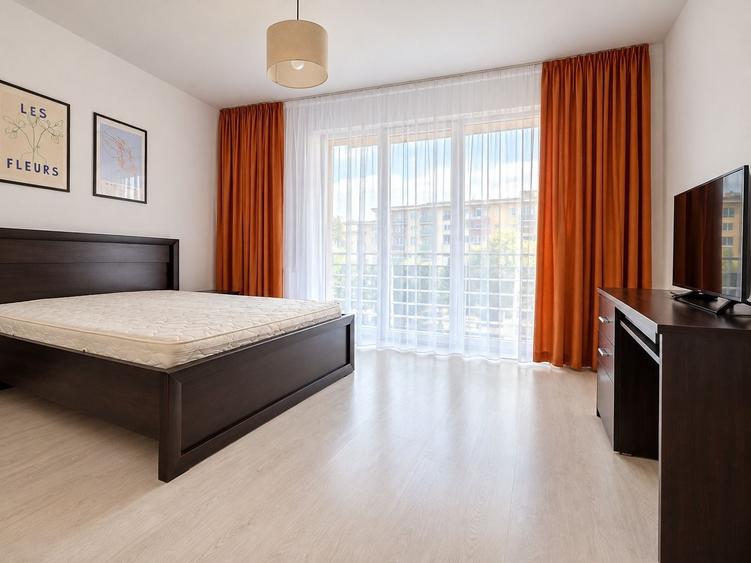 Garsonieră decomandată în Central