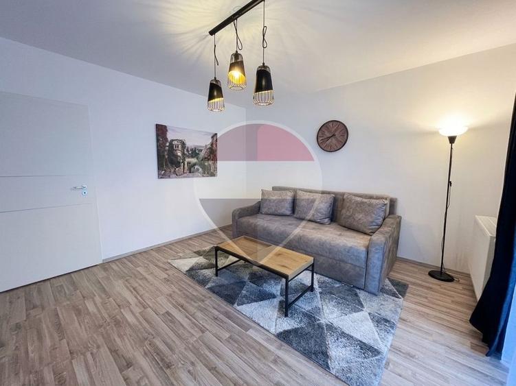 Apartament cu 2 camere decomandat, mobilat în Avantgarden
