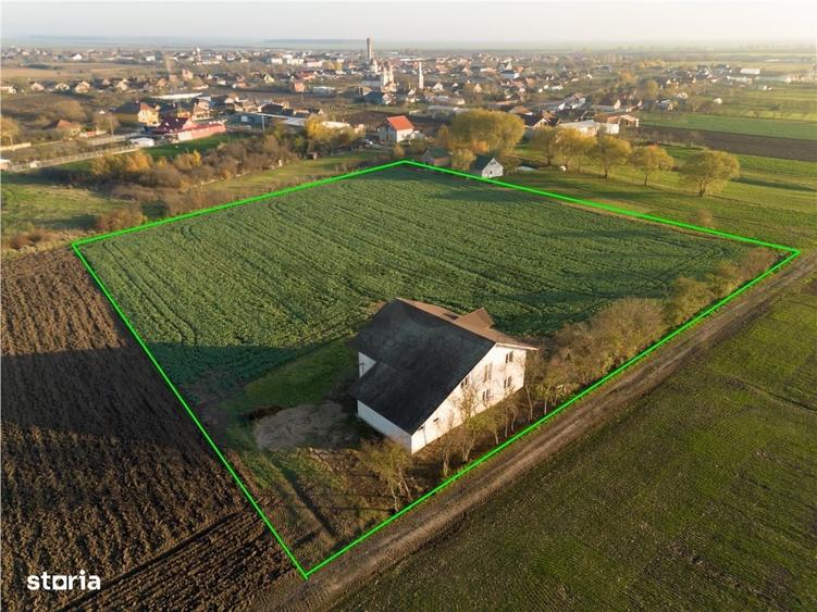 Casă cu 4 camere cu Teren 9722 Mp în Inand