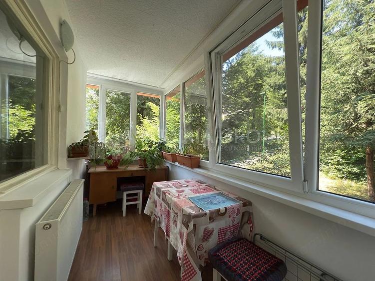 Apartament cu 2 camere decomandat în Răcădău