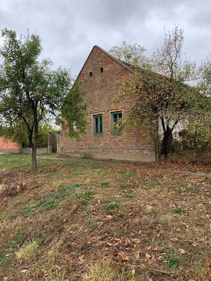 Casă cu 3 camere în Central