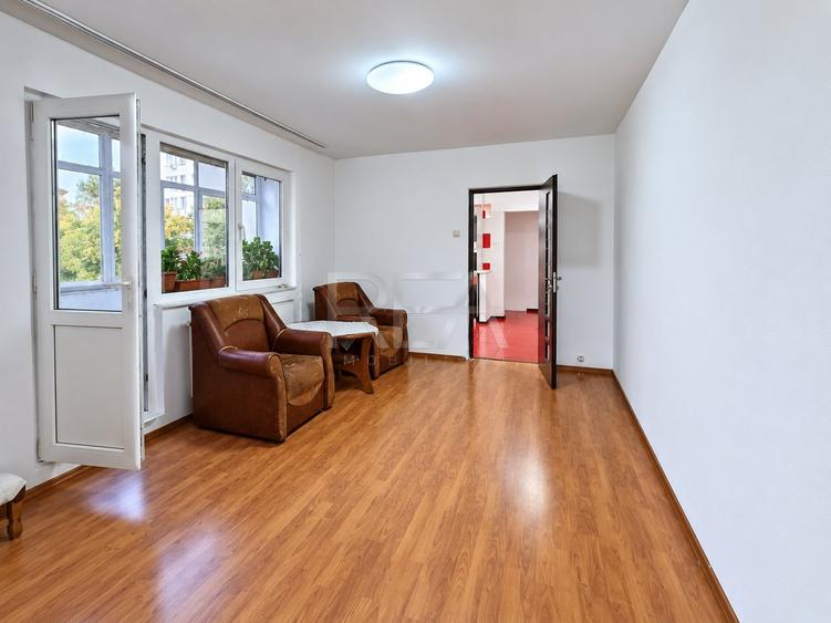 Apartament cu 3 camere semidecomandat, mobilat în Brâncoveanu