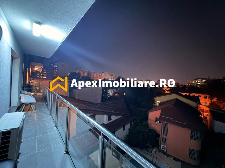 Apartament cu 3 camere semidecomandat, mobilat în Moșilor