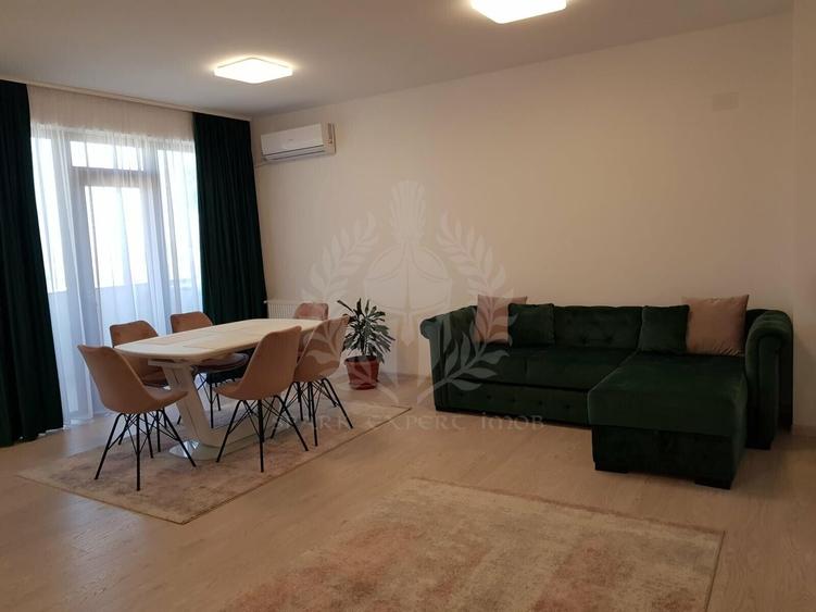 Apartament cu 3 camere decomandat, mobilat în Albert