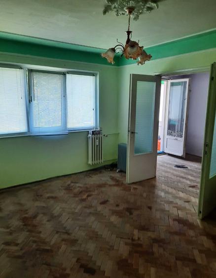 Apartament cu 2 camere nedecomandat în Alexandru cel Bun