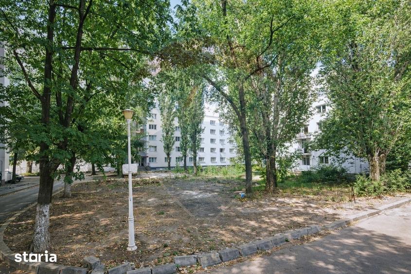 Teren de 1152 mp, în Militari