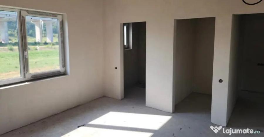Casa cu 4 camere pe 2 etaje in Luna de sus - Luna De Sus (Cluj) - 4