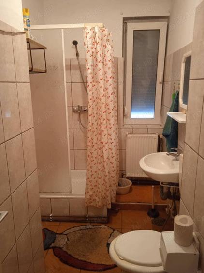 Apartament cu 2 camere decomandat în Carei